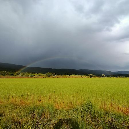 Alojamiento Rural El Cerro Fresneda de la Sierra ภายนอก รูปภาพ