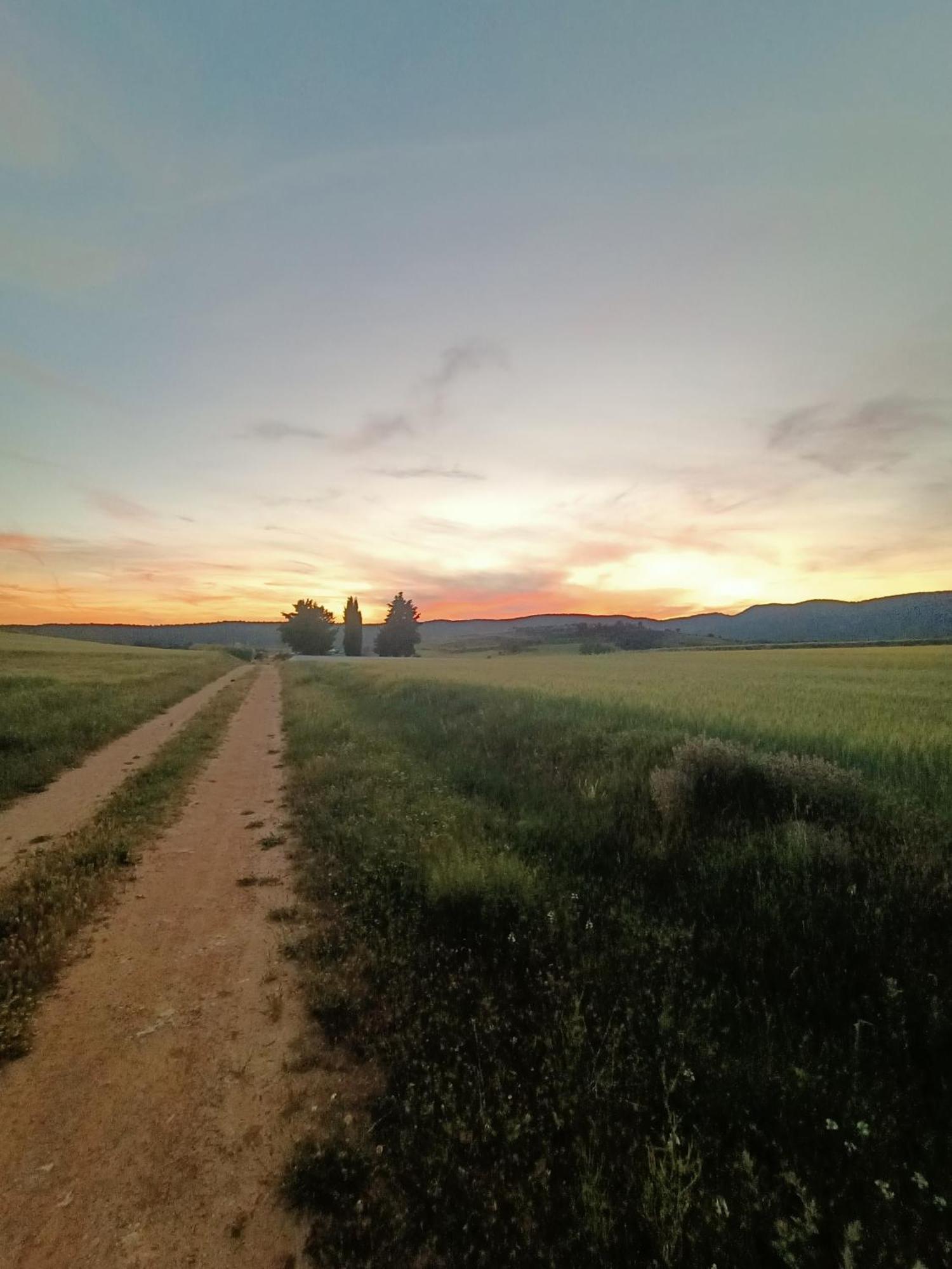Alojamiento Rural El Cerro Fresneda de la Sierra ภายนอก รูปภาพ
